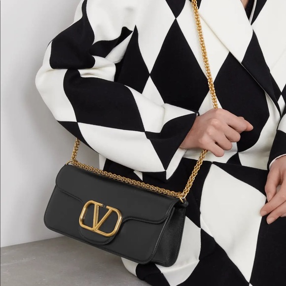 ❌❌SOLD! NWT Valentino Loco VLogo Long Black Leather Shoulder Bag - Picture 6 of 9